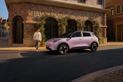 Έρχεται στην Ελλάδα το μικρό ηλεκτρικό της Geely 